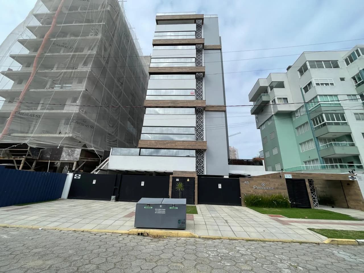 Apartamento Alto Padrão — Centro, Guaratuba